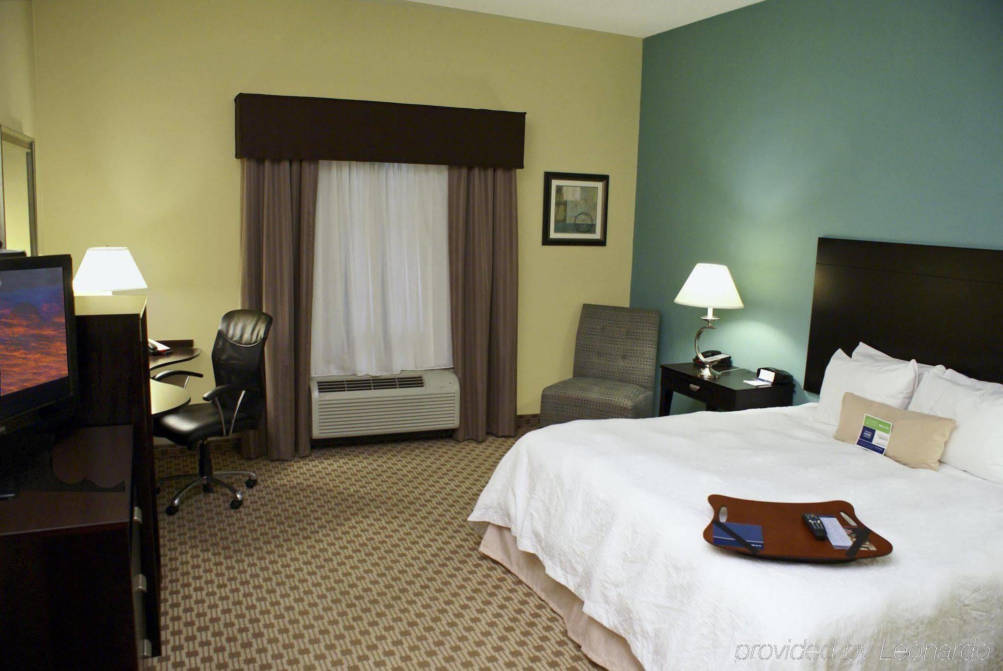 Hampton Inn Orange Oda fotoğraf